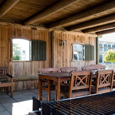 4 Person Holiday Home On A Holiday Park In Glesborg Exterior photo