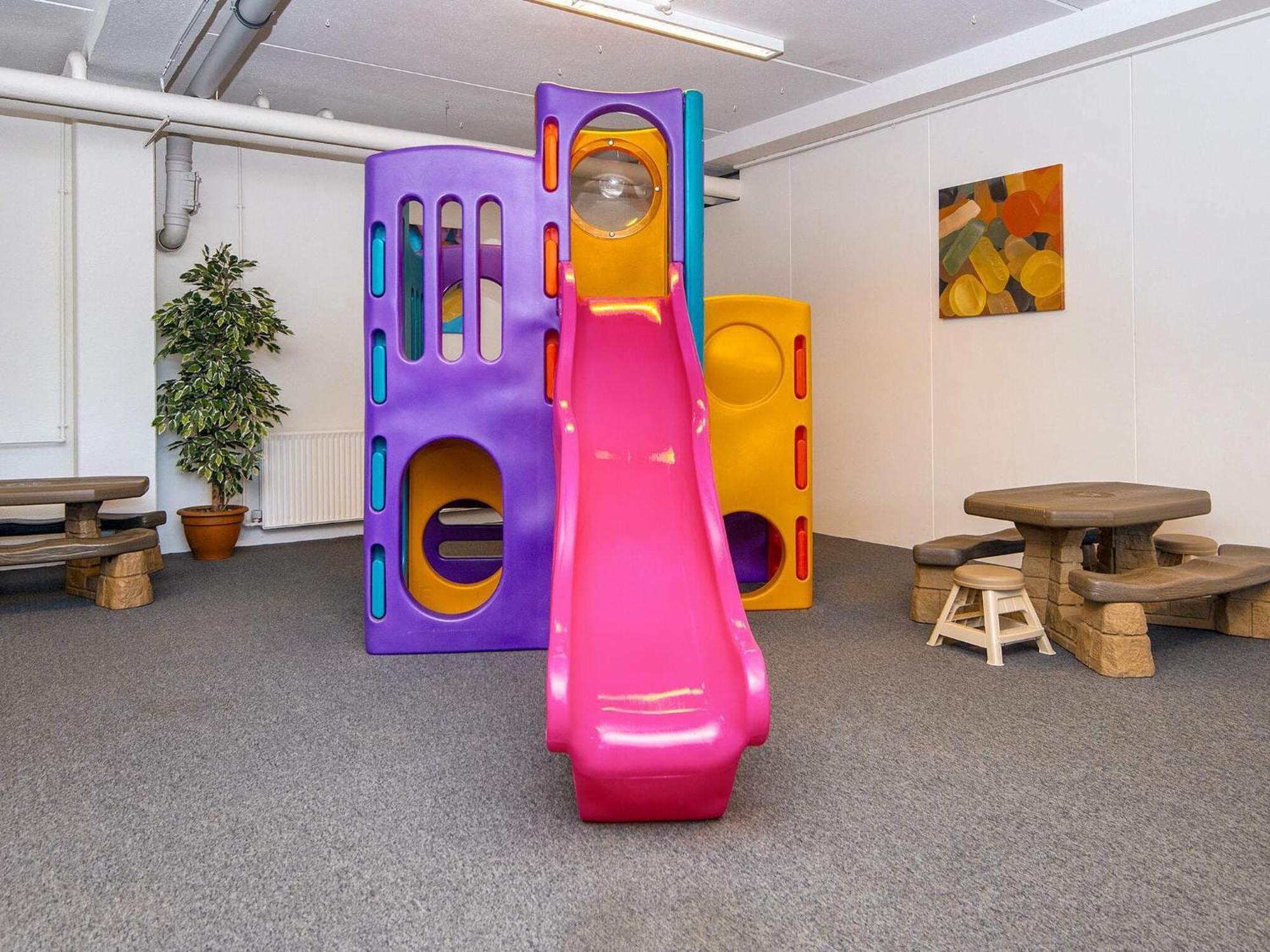 4 Person Holiday Home On A Holiday Park In Glesborg Exterior photo
