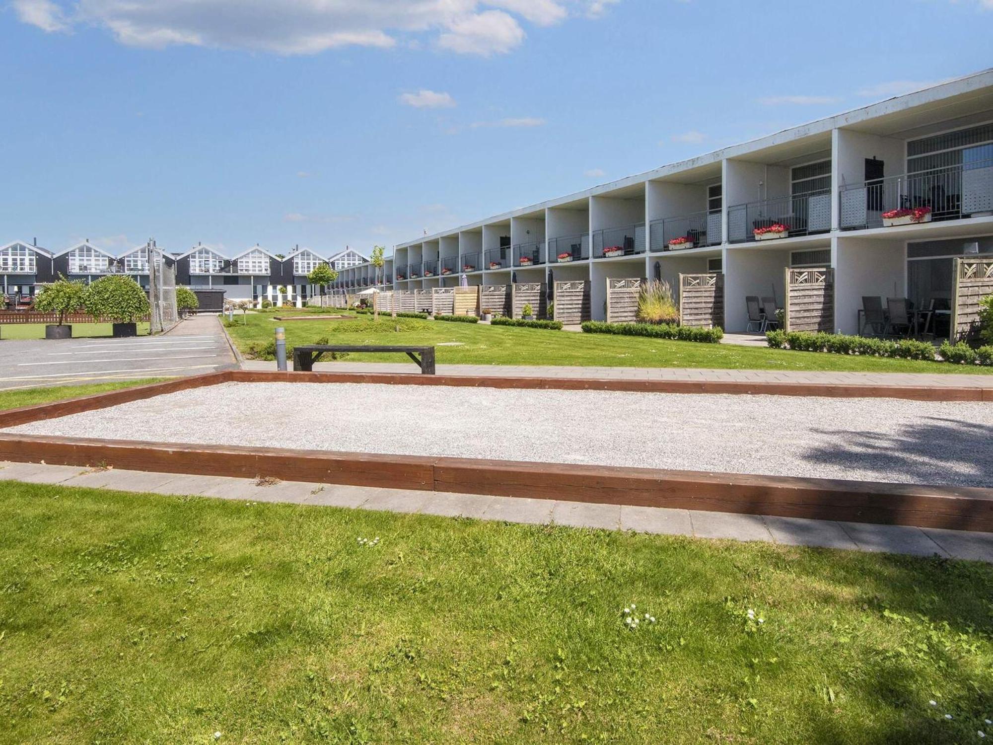 4 Person Holiday Home On A Holiday Park In Glesborg Exterior photo